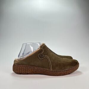 Clarks Caroline Step Clog Olive Suede Slip On Faux Fur Lining Shoes Women's Sz 8